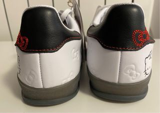 Zapatillas Adidas Gazelle Hello Kitty 