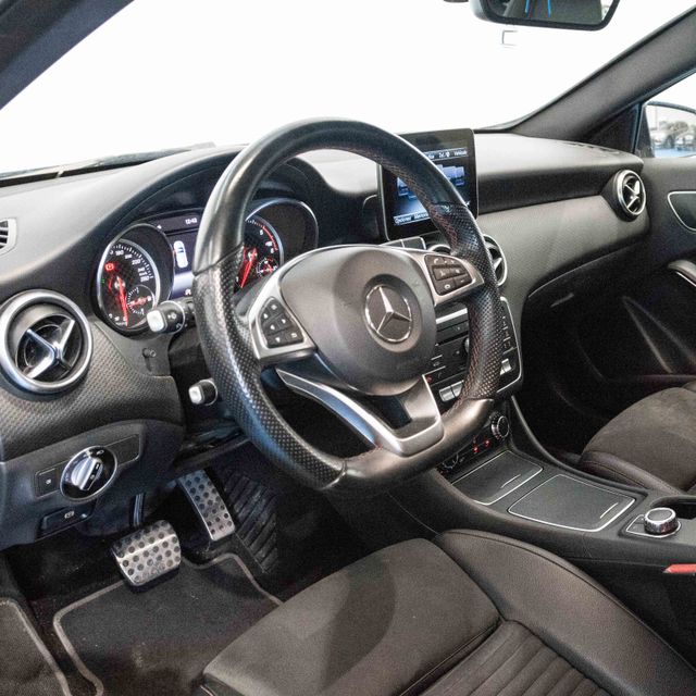 Mercedes-Benz Clase A A200D 
