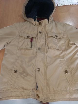 Giubbotto bimbo beige con cappuccio