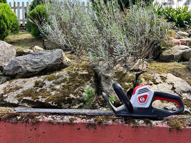 Cortasetos eléctrico + cable alargador 20 m