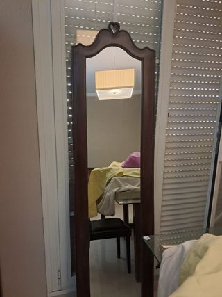 Espejo tocador madera marrón. Negociable