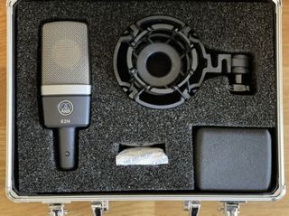Micrófono AKG C214 - Estudio