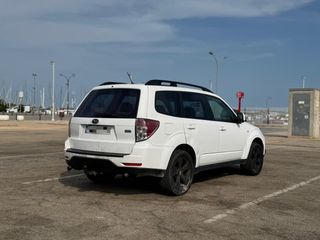Subaru Forester 2011