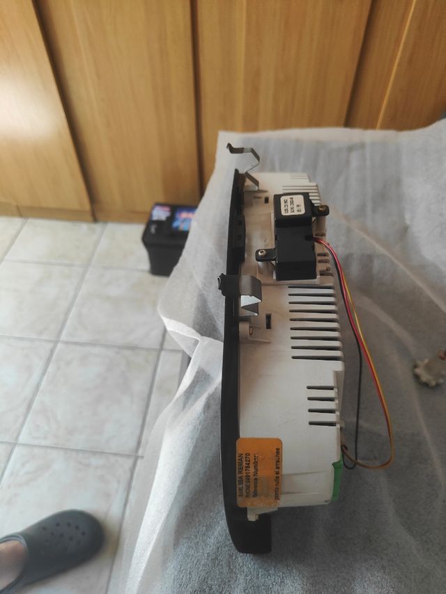 Cuadro instrumentos Audi TT Mk1. RECONSTRUIDO.