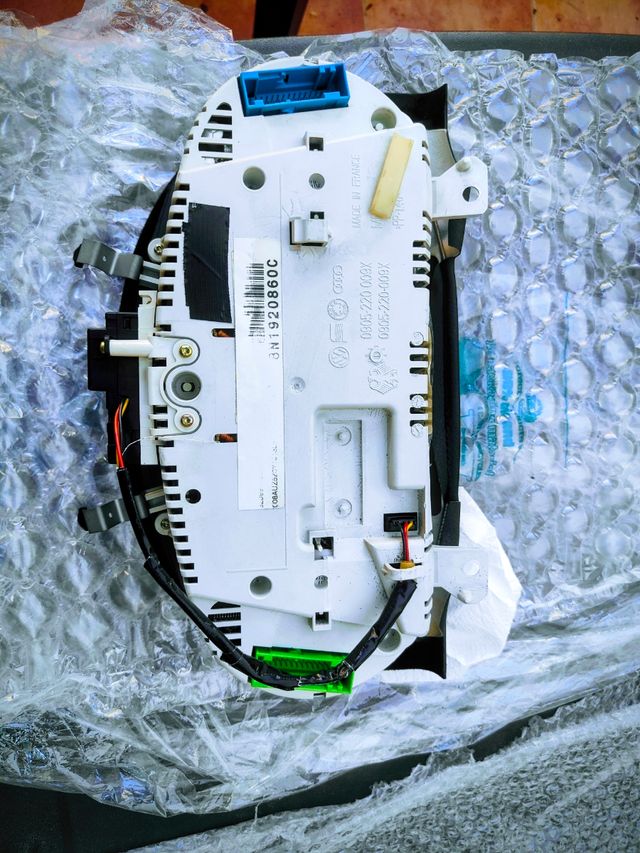 Cuadro instrumentos Audi TT Mk1. RECONSTRUIDO.