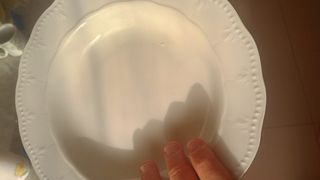 Platos porcelana blanca-dorada