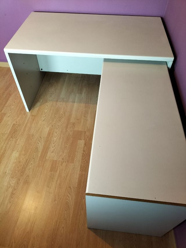 Mesa escritorio blanca - oficina