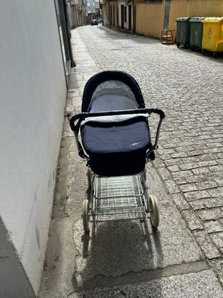 Cochecito bebé Arrue vintage azul