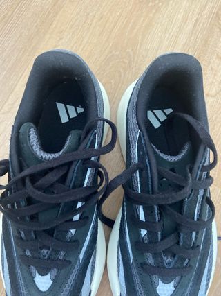 Adidas zapatillas negras y grises 37.5