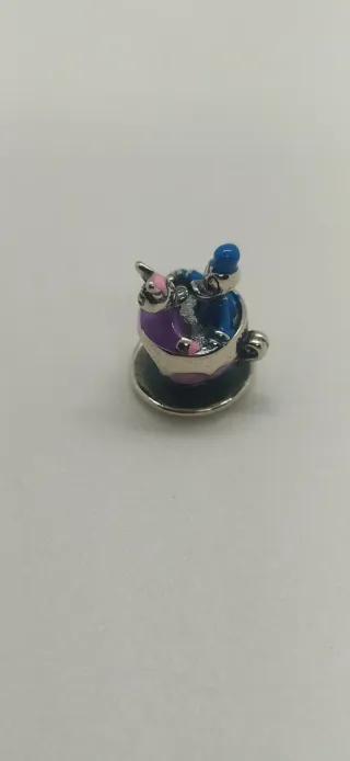 Charm de plata