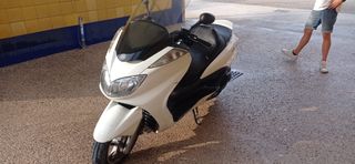 Yamaha Majesty 400 - Scooter Año 2005/23000 km