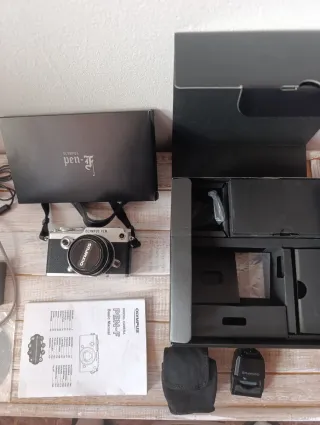 Olympus PEN-F + Objetivo 17mm f1.8