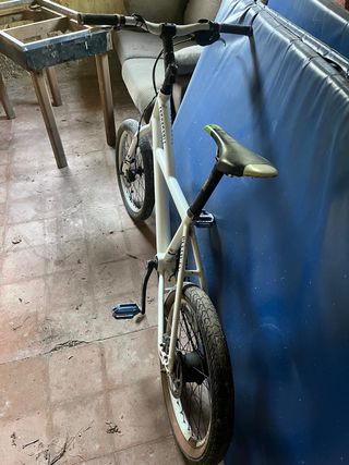 Bicicleta Cannondale Hooligan