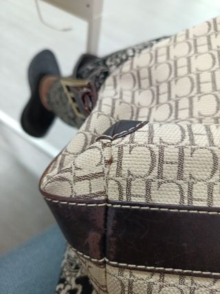 Bolso Carolina Herrera beige y marrón