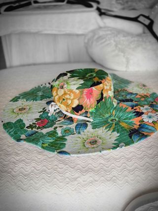 Somb. playa reversible - Flores