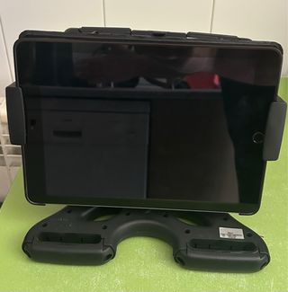 Soporte para el reposa cabezas del coche. 