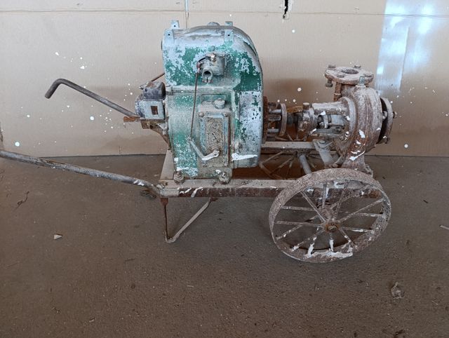 Motor bomba antigua ( MOEXSA) 2-2.5 STURM