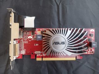 Tarjeta gráfica: ASUS EAH6450 SILENT/DI/1GD3(LP)