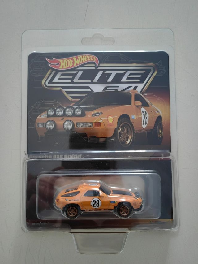 Hot Wheels Elite 64 Porsche 928 Safari