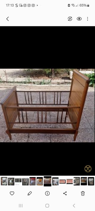 Cuna madera antigua