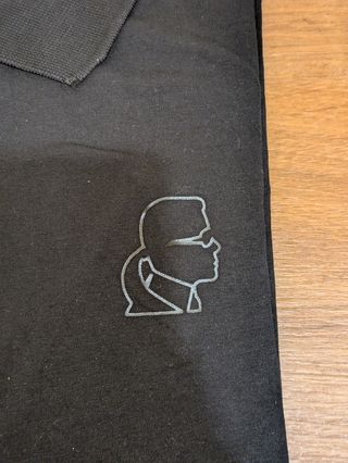 Polo Karl Lagerfeld negro CON ETIQUETAS 