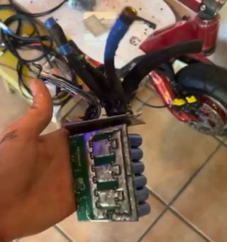 Centralitas MINIMOTORS y Eye3