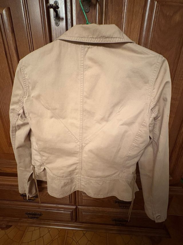 Cazadora beige Maxmara