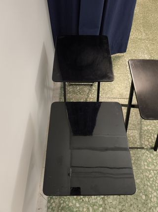 Mesas plegables negras