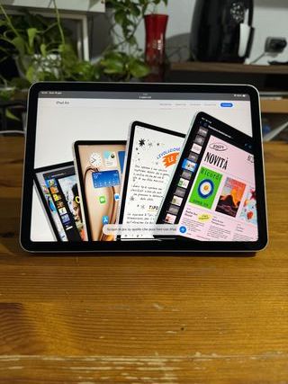 iPad Air 5 (64gb) + Cellular + Custodia