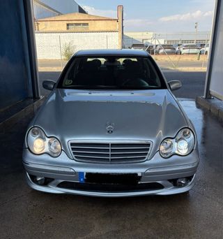 Mercedes-Benz Clase C 