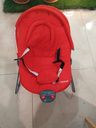 Tumbona mecedora Bebé roja - BebeActual