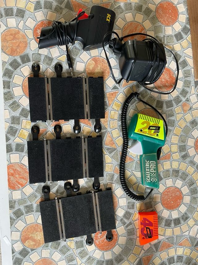 Pistas Scalextric negras