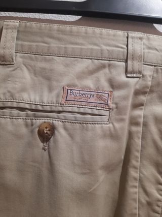 Pantalones Burberrys beige talla 44.
Sport line.
