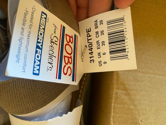 Sandalias Skechers beige mujer talla 39 .