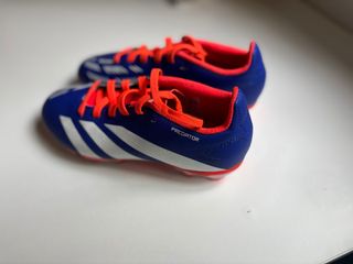 Botas fútbol Adidas Predator talla 35
