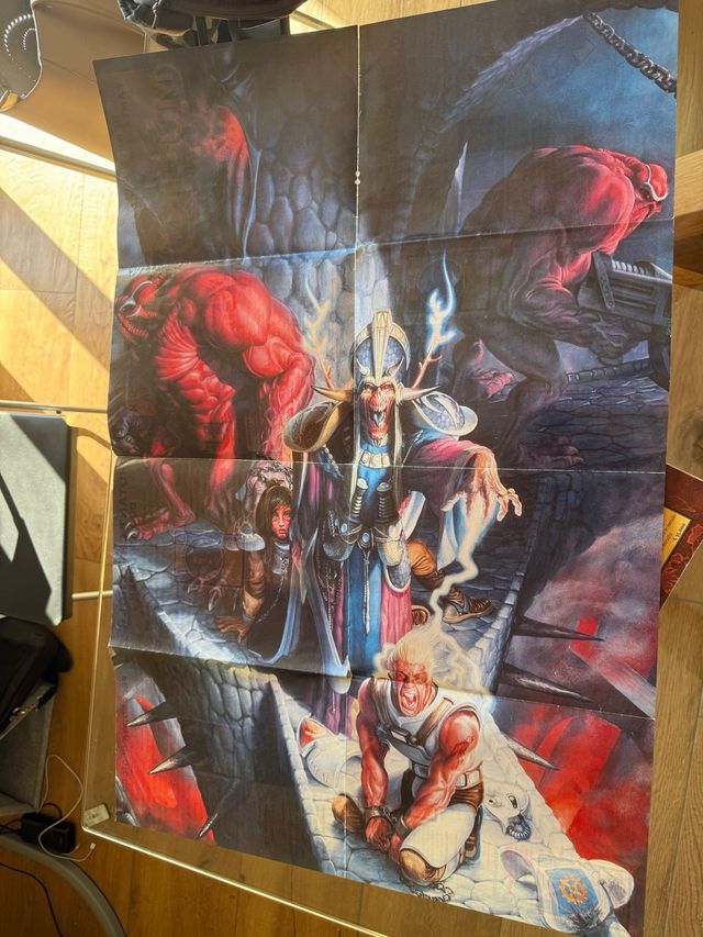 Carte Mutant Chronicles: 278 carte + posters