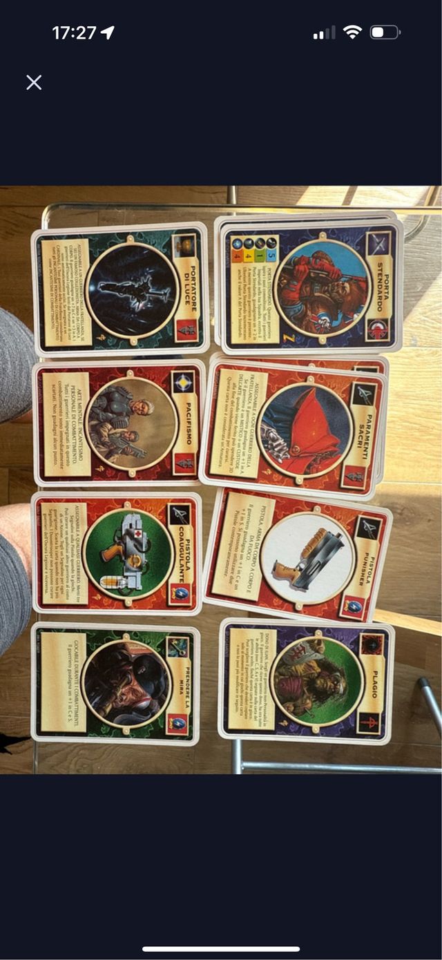 Carte Mutant Chronicles: 278 carte + posters