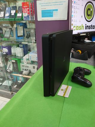 PS4 Slim 1TB - Negra