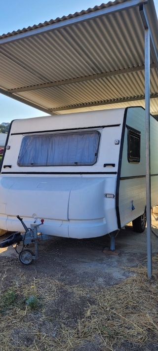 Caravana Aloha - Ideal Camping