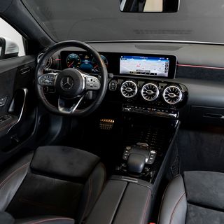 Mercedes-Benz Clase A AMG 2021