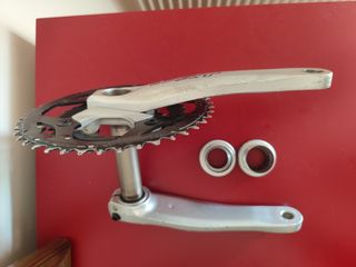 Guarnitura Shimano Deore XT FC-M760 usata
Completa