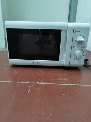 Microondas Bluesky - Blanco