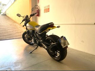 Ducati Scrambler Icon: Moto usata