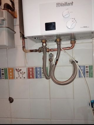 Fontanero 24h   613588462