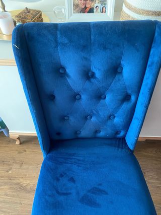 Silla terciopelo azul capitoné