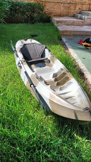 Pesca in kayak/giro mimetico individuale