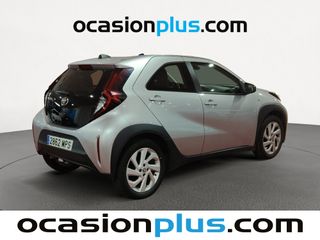 Toyota Aygo X Cross 1.0 VVT-I Play 53 kW (72 CV)