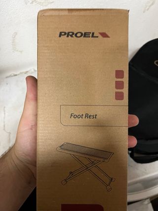 Chitarra classica modello Yamaha C40 nuova