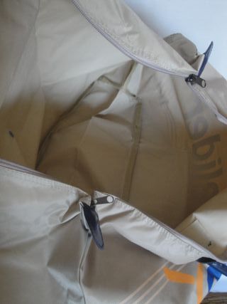 Bolsa viaje Travelider. Nueva. beige/azul