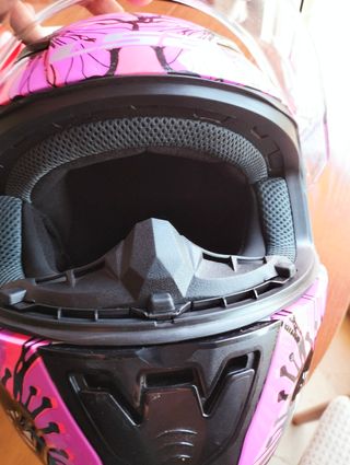 Casco moto floral talla S chica,usado solo 1 vez 